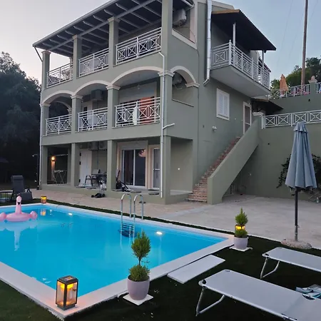 Loukas House 1σταυρος-κερκυρα μακράτα Prázdninový dům *
